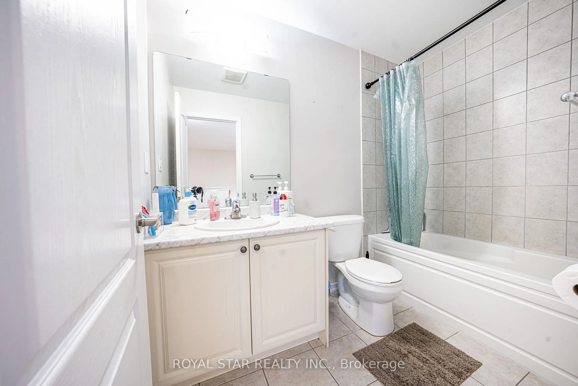 Photo 18 of 170 Esther Crescent, Thorold, Allanburg/Thorold South — HOMEH