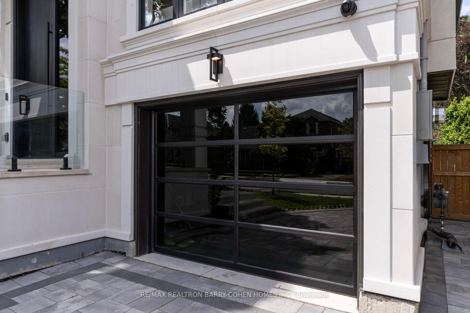 Photo 4 of 594 Broadway Avenue, Toronto, Leaside — HOMEH