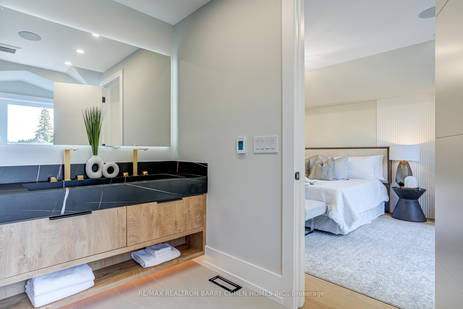 Photo 26 of 594 Broadway Avenue, Toronto, Leaside — HOMEH