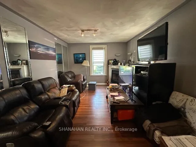 Photo 4 of Unit A&B, 126 Metcalfe Street, Strathroy-Caradoc, SW — HOMEH