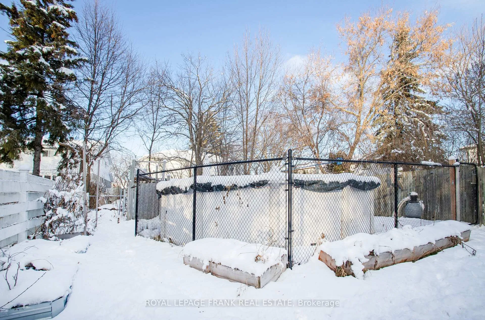 Photo 30 of 732 Annapolis Avenue, Oshawa, McLaughlin — HOMEH