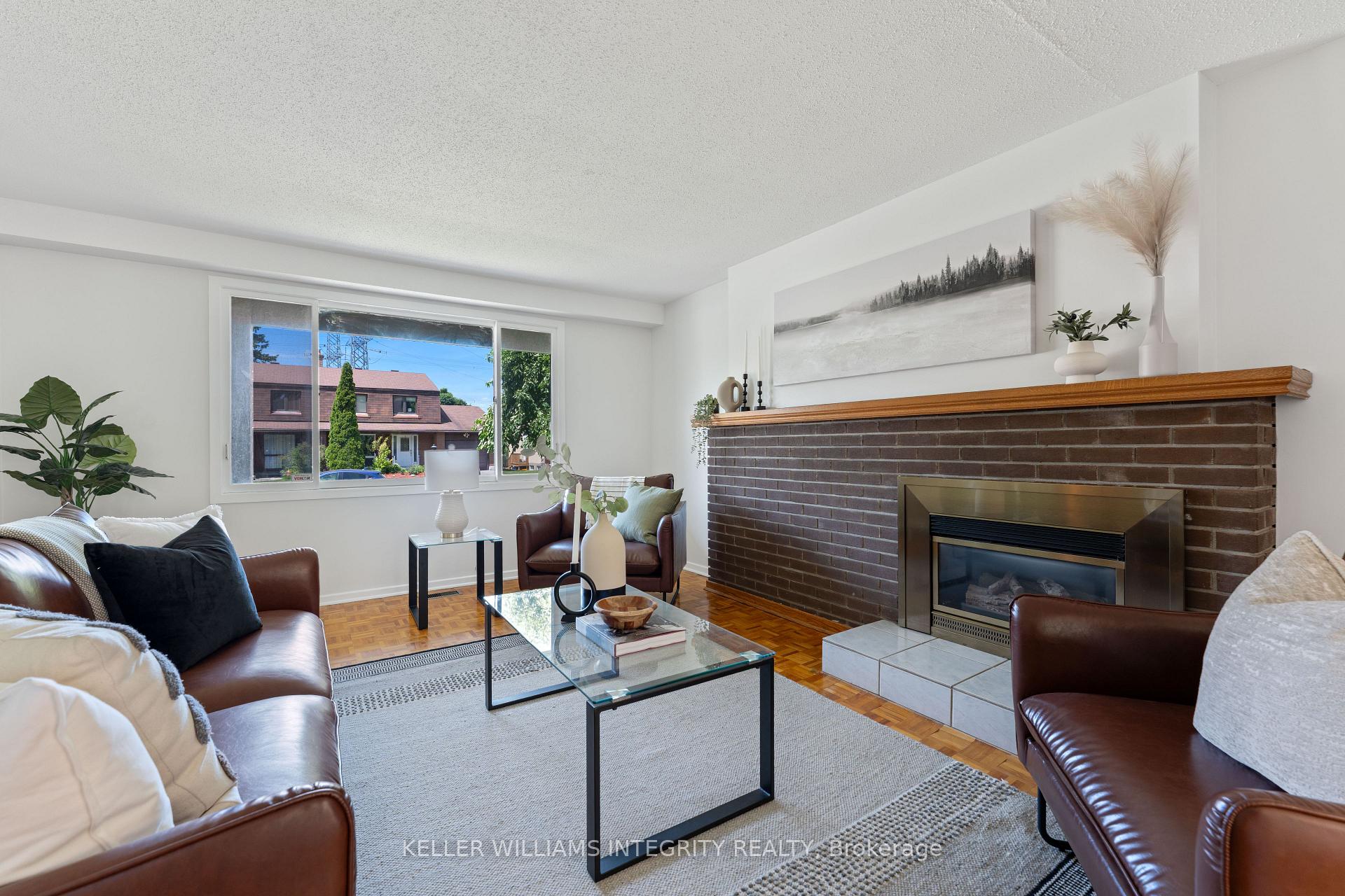 Photo 2 of 75 Downsview Crescent, Ottawa, Tanglewood — HOMEH