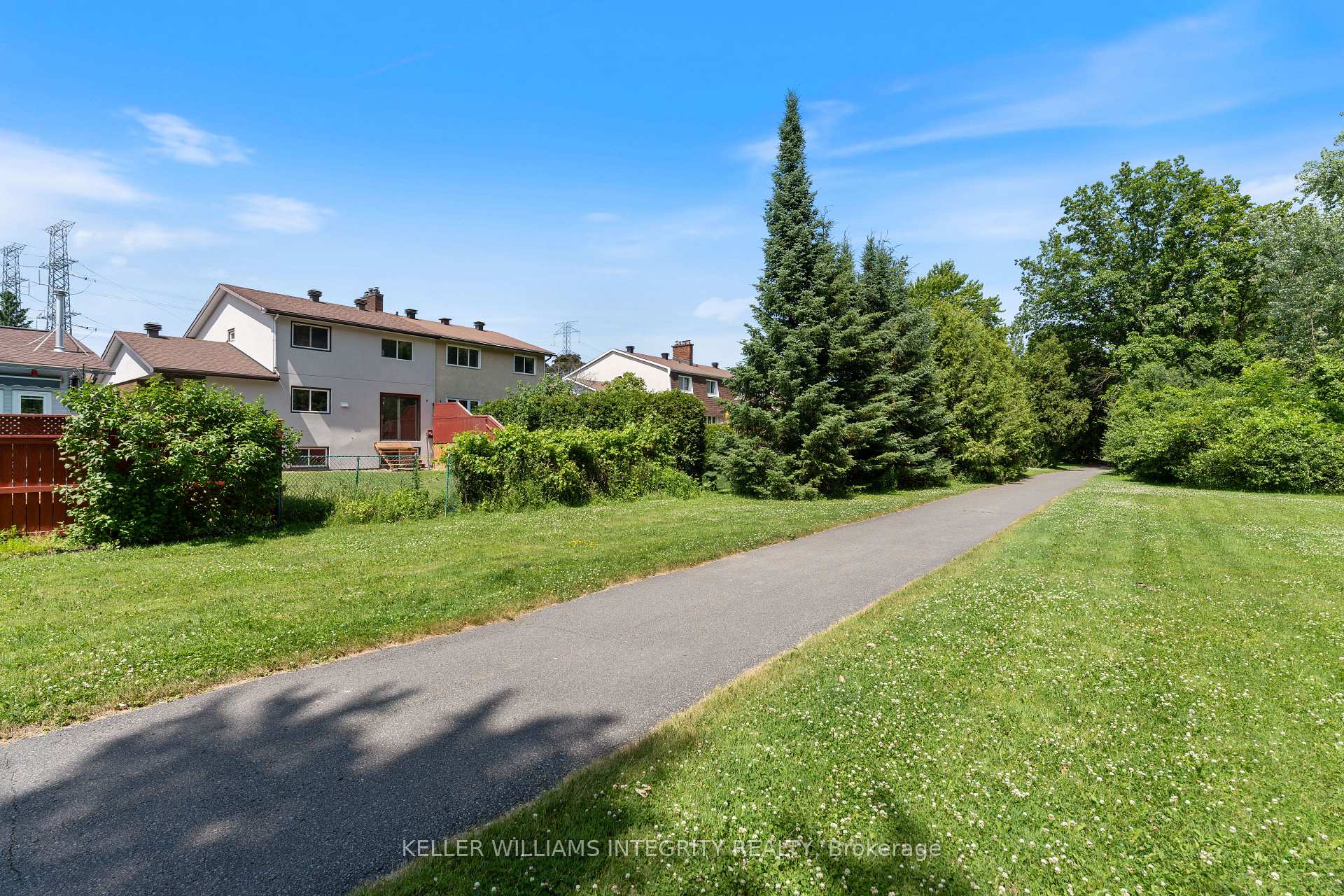 Photo 25 of 75 Downsview Crescent, Ottawa, Tanglewood — HOMEH