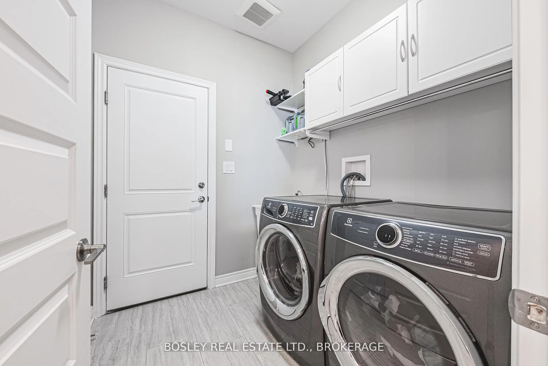 Photo 30 of 14 Cinnamon Street, Thorold, Rolling Meadows — HOMEH