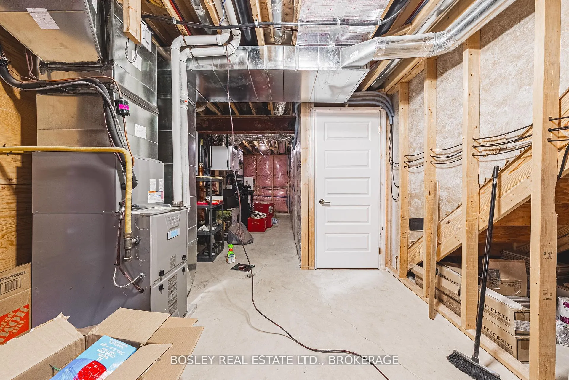 Photo 32 of 14 Cinnamon Street, Thorold, Rolling Meadows — HOMEH