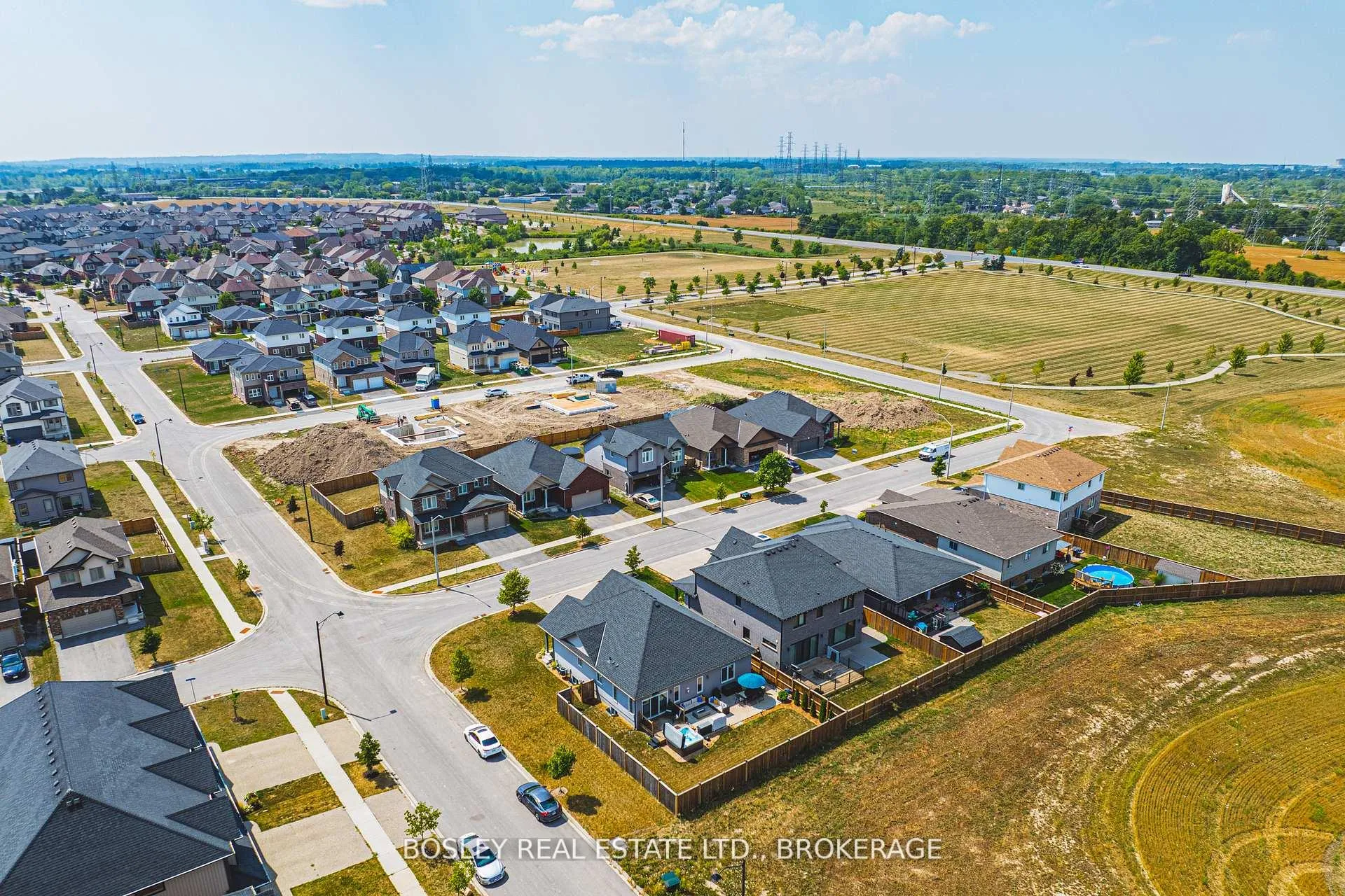 Photo 40 of 14 Cinnamon Street, Thorold, Rolling Meadows — HOMEH