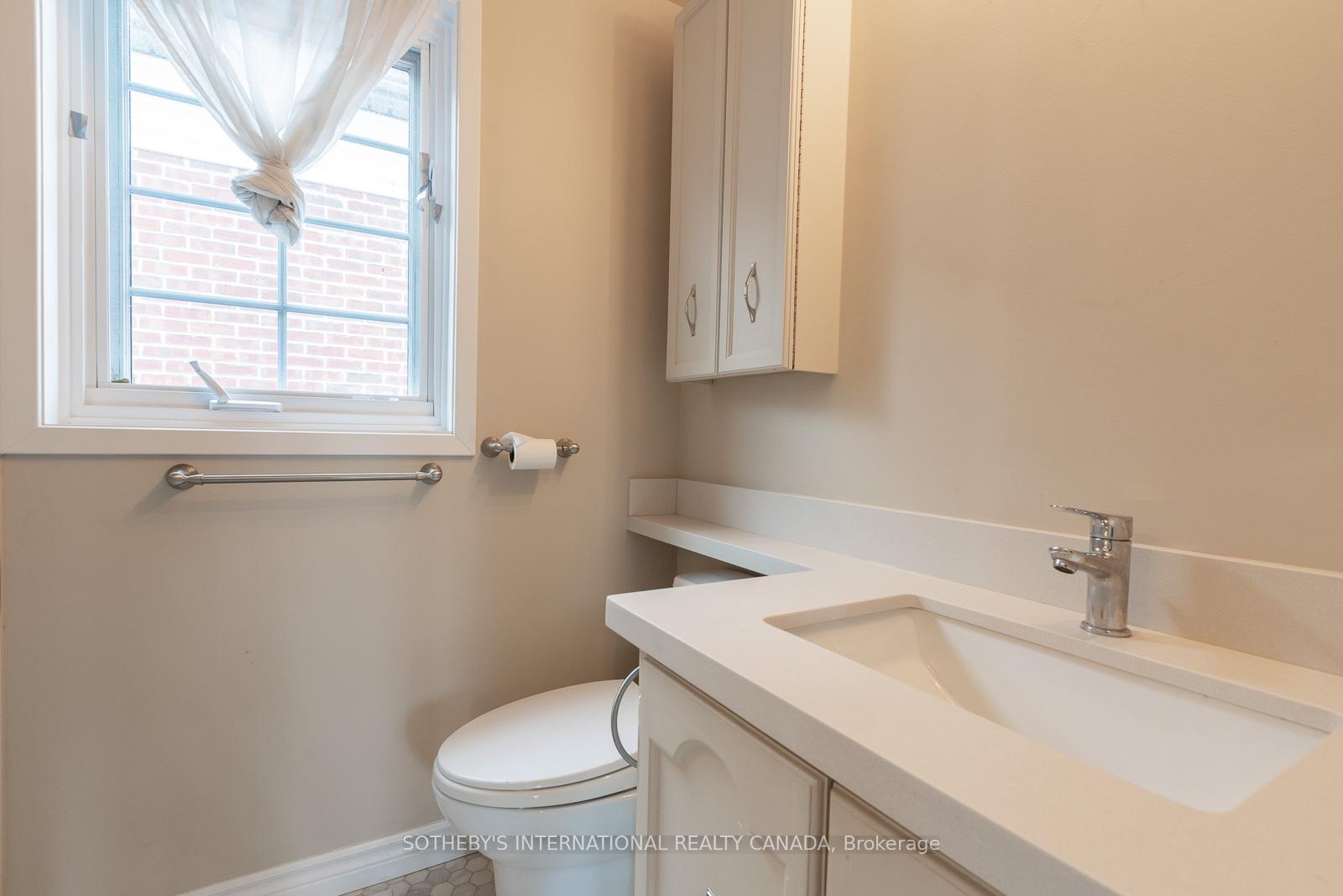 Photo 24 of 24 Douglas Crescent, Toronto, Leaside — HOMEH