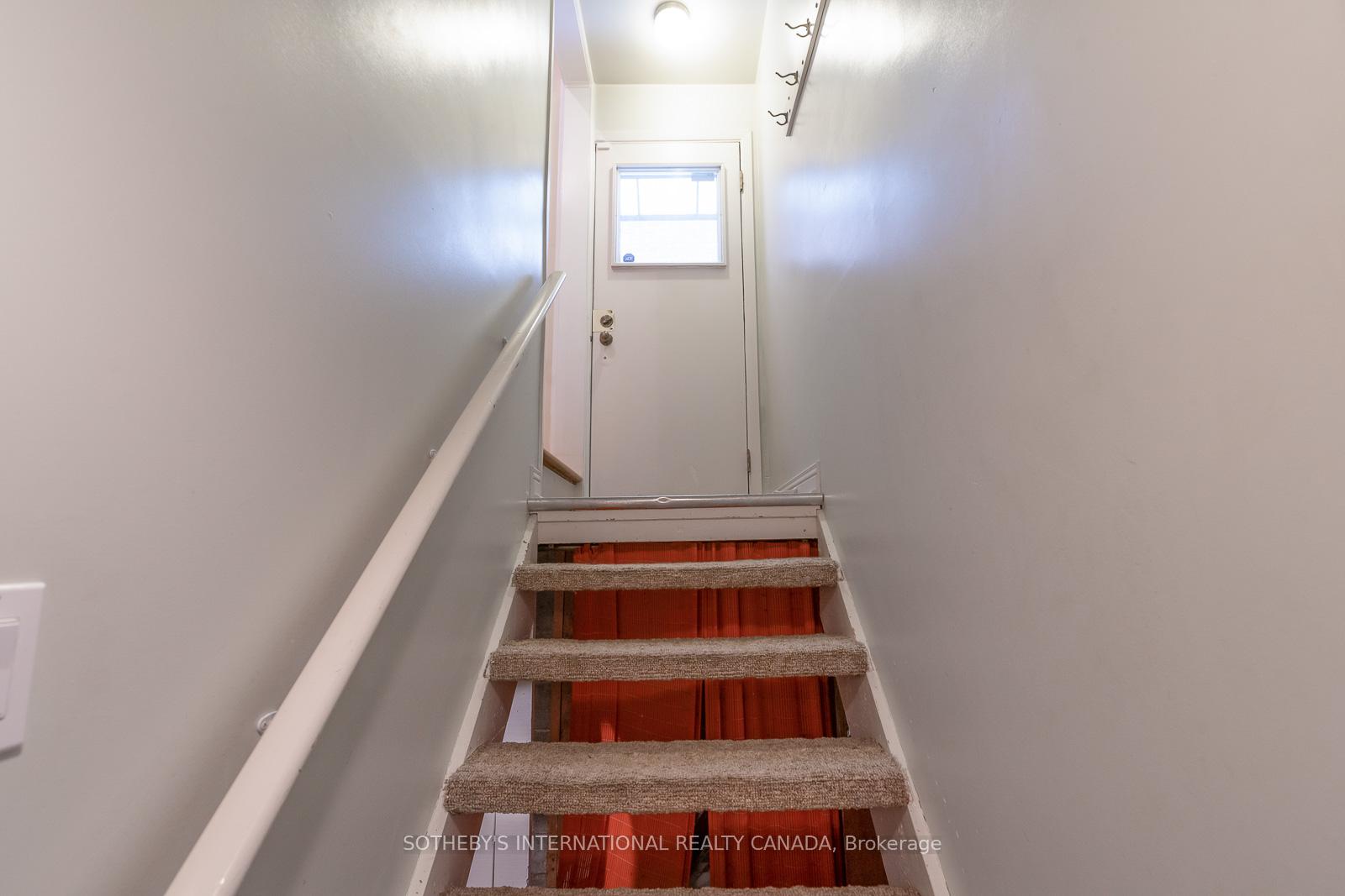 Photo 29 of 24 Douglas Crescent, Toronto, Leaside — HOMEH