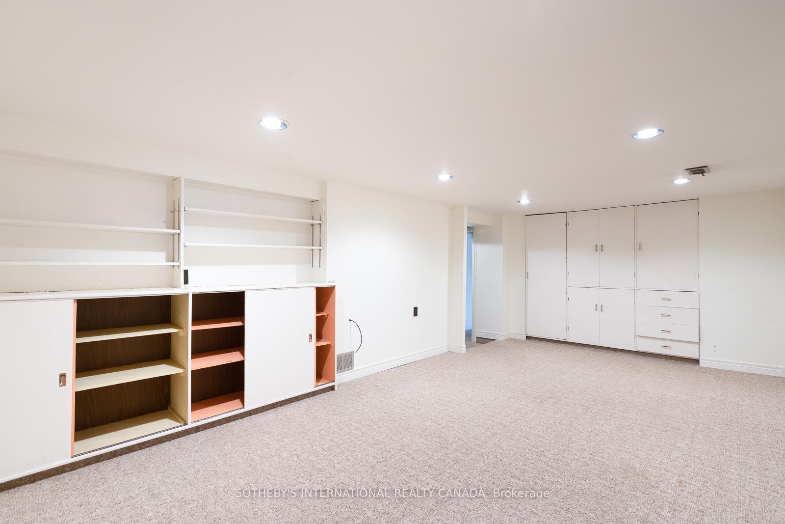 Photo 34 of 24 Douglas Crescent, Toronto, Leaside — HOMEH