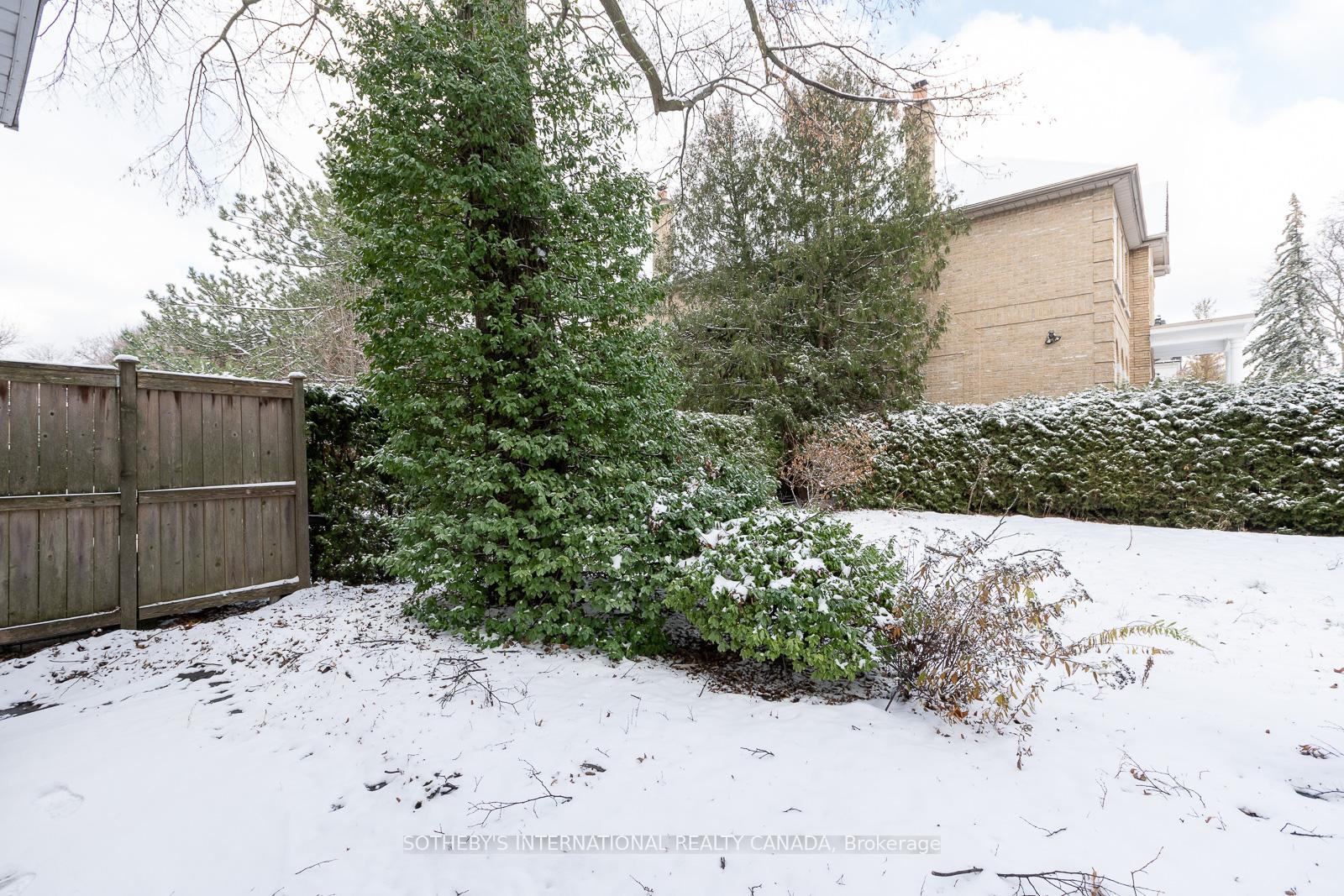 Photo 38 of 24 Douglas Crescent, Toronto, Leaside — HOMEH