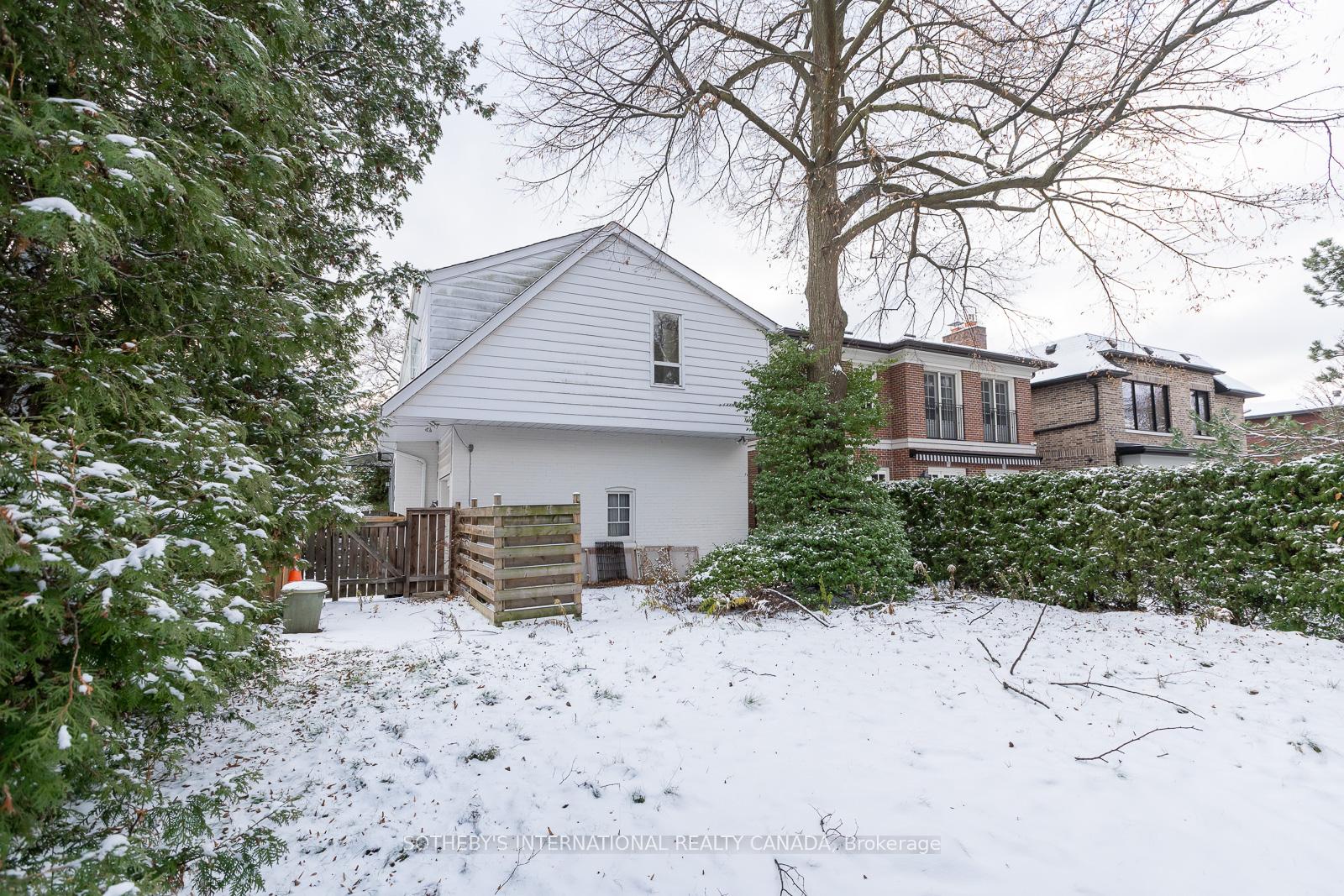 Photo 41 of 24 Douglas Crescent, Toronto, Leaside — HOMEH