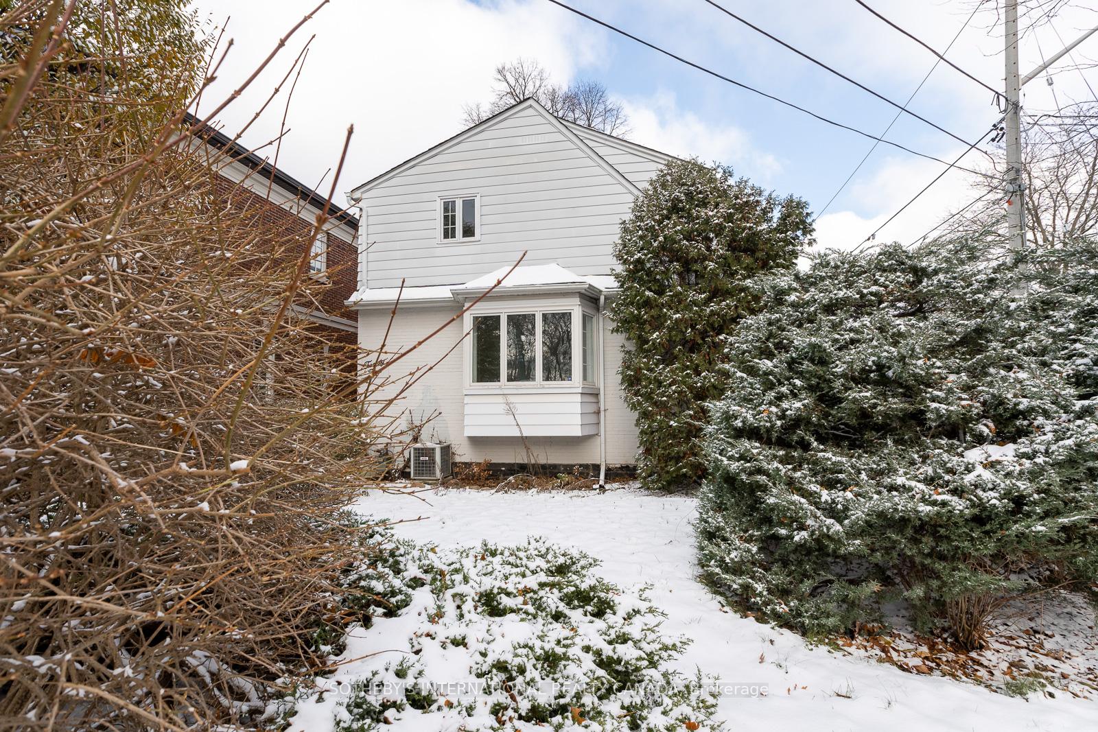 Photo 45 of 24 Douglas Crescent, Toronto, Leaside — HOMEH