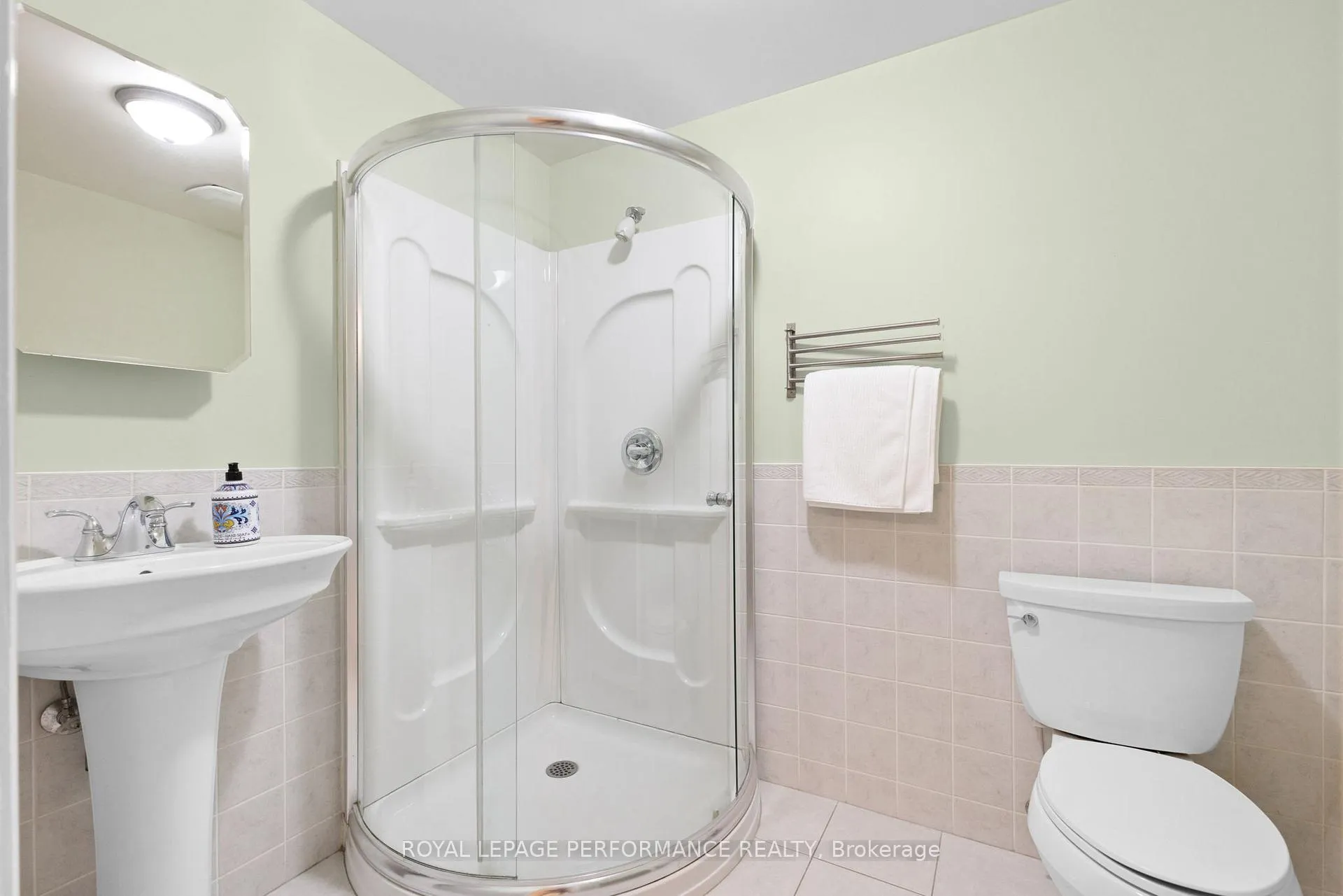 Photo 37 of 345 Third Avenue, Ottawa, Glebe — HOMEH