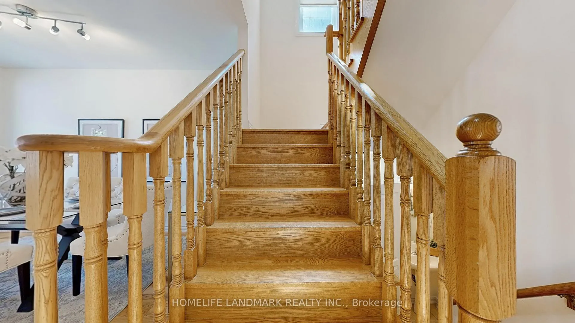 Photo 16 of 116 Pelee Avenue, Vaughan, Kleinburg — HOMEH