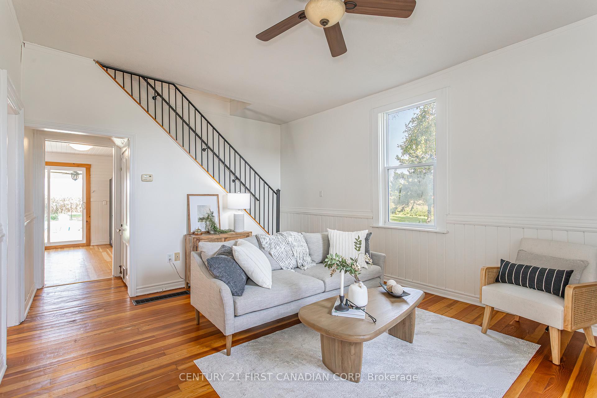 Photo 6 of 9398 Glendon Drive, Strathroy-Caradoc, Rural Strathroy-Caradoc — HOMEH