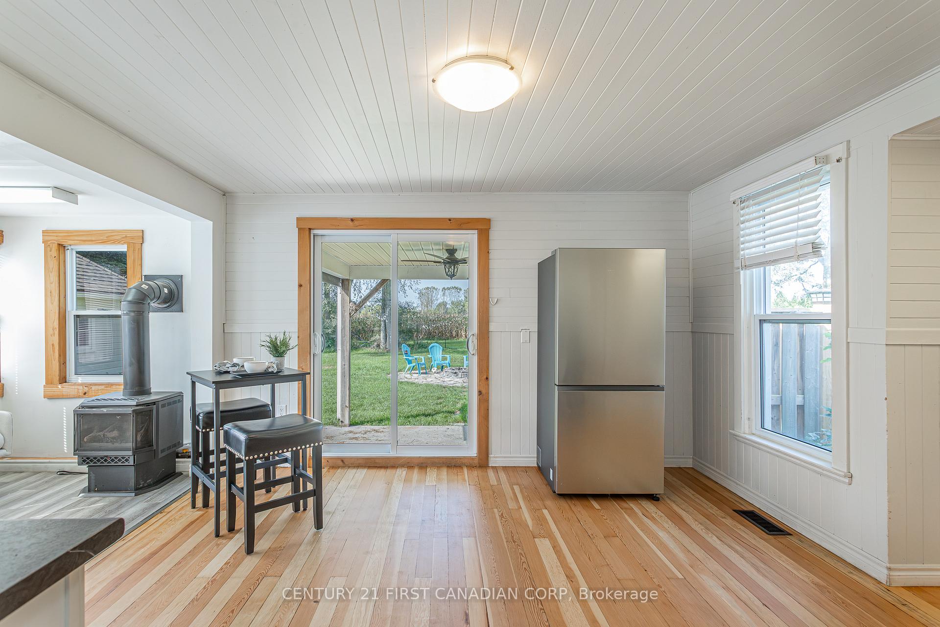 Photo 19 of 9398 Glendon Drive, Strathroy-Caradoc, Rural Strathroy-Caradoc — HOMEH