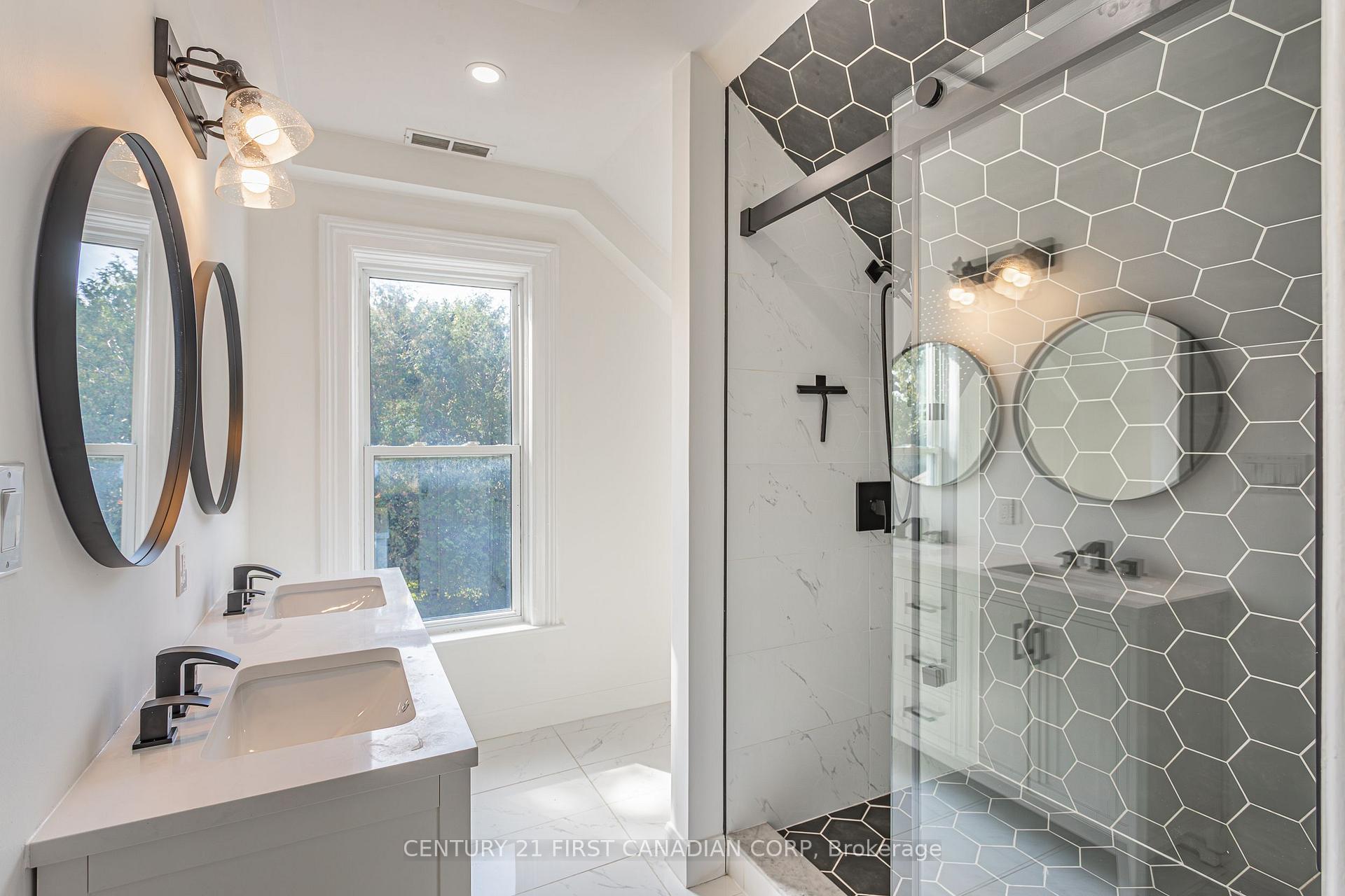Photo 23 of 9398 Glendon Drive, Strathroy-Caradoc, Rural Strathroy-Caradoc — HOMEH