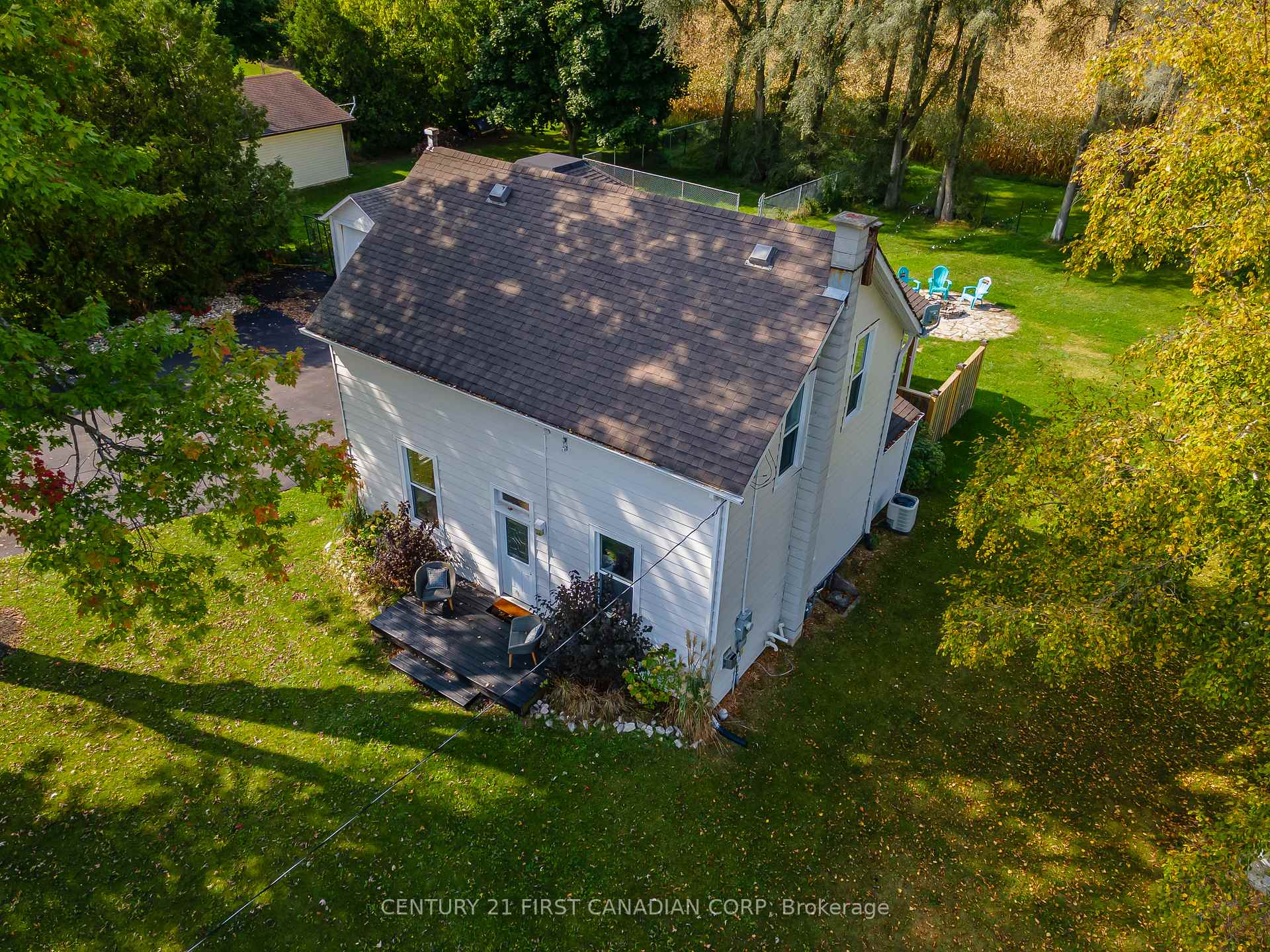 Photo 35 of 9398 Glendon Drive, Strathroy-Caradoc, Rural Strathroy-Caradoc — HOMEH