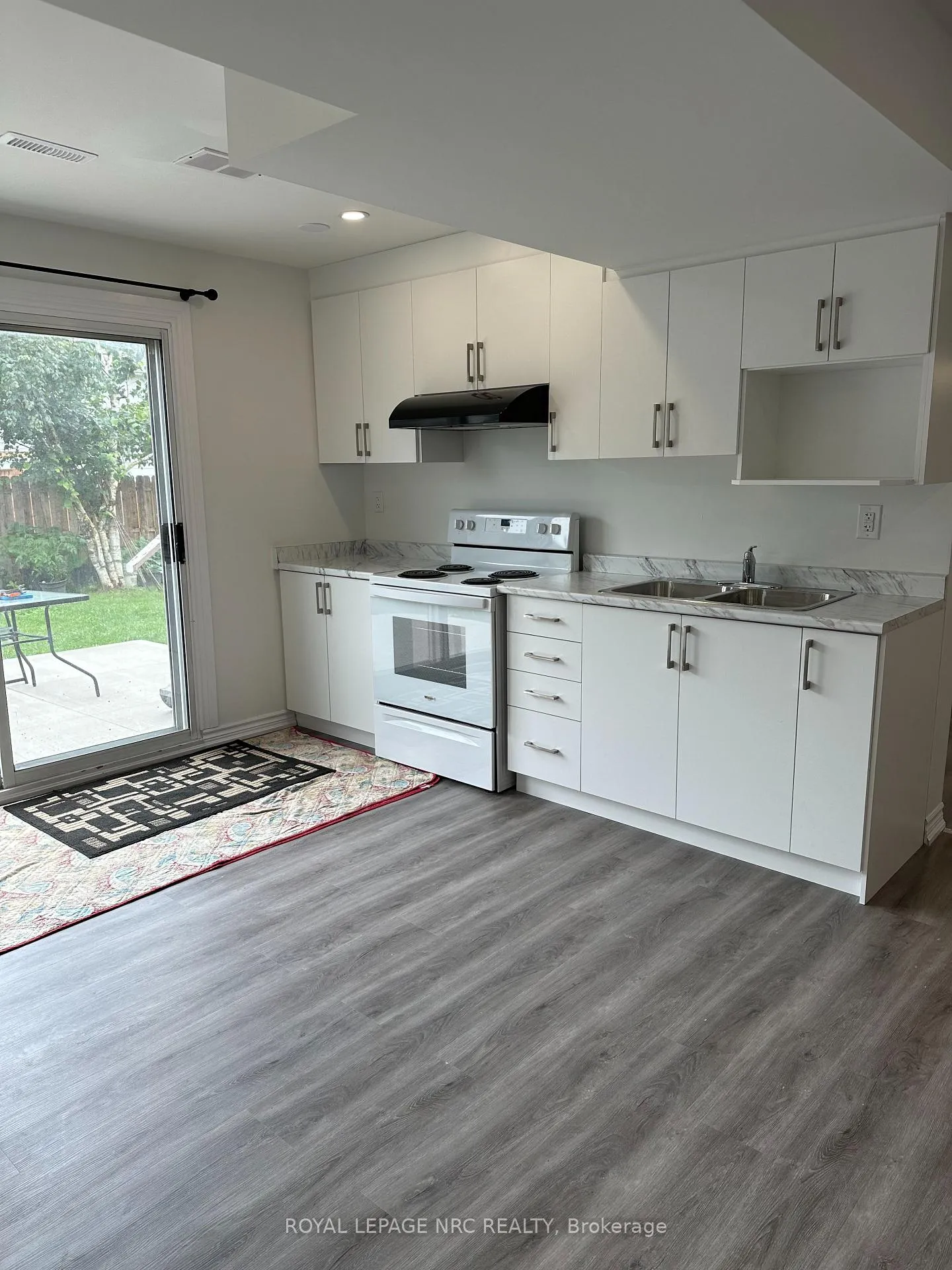 Photo 5 of 158 Keefer Road, Thorold, Confederation Heights — HOMEH