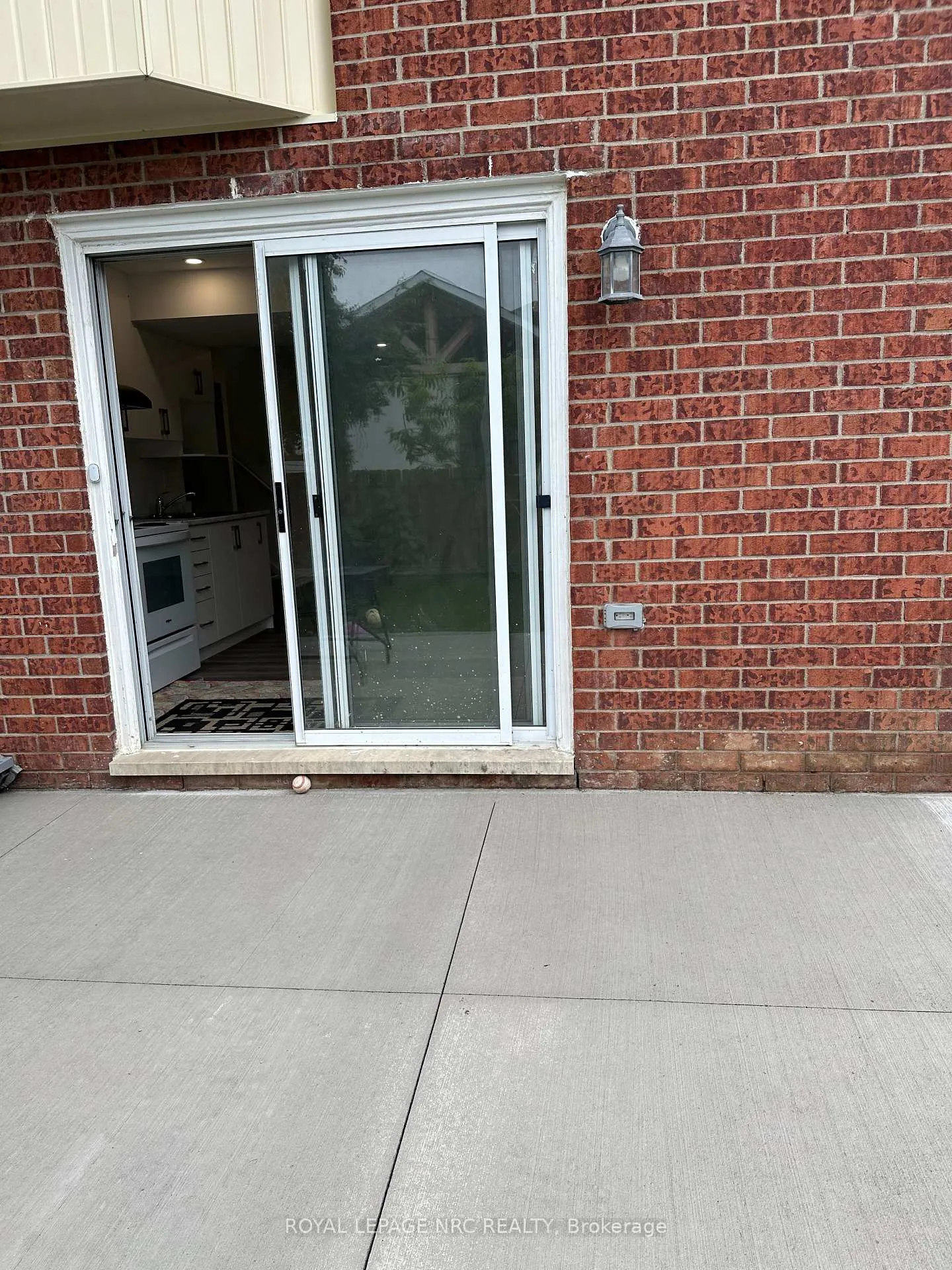 Photo 17 of 158 Keefer Road, Thorold, Confederation Heights — HOMEH