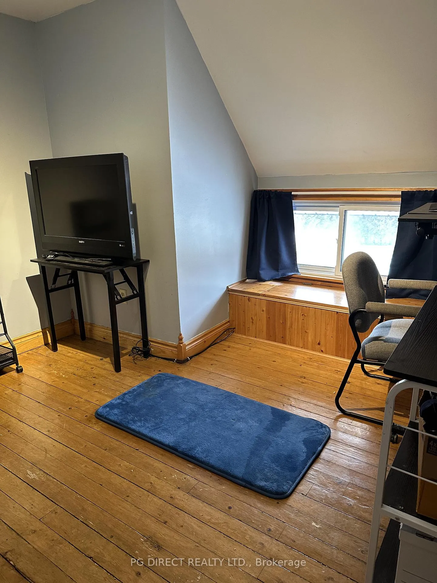 Photo 6 of 598 Brook Street, Strathroy-Caradoc, Melbourne — HOMEH