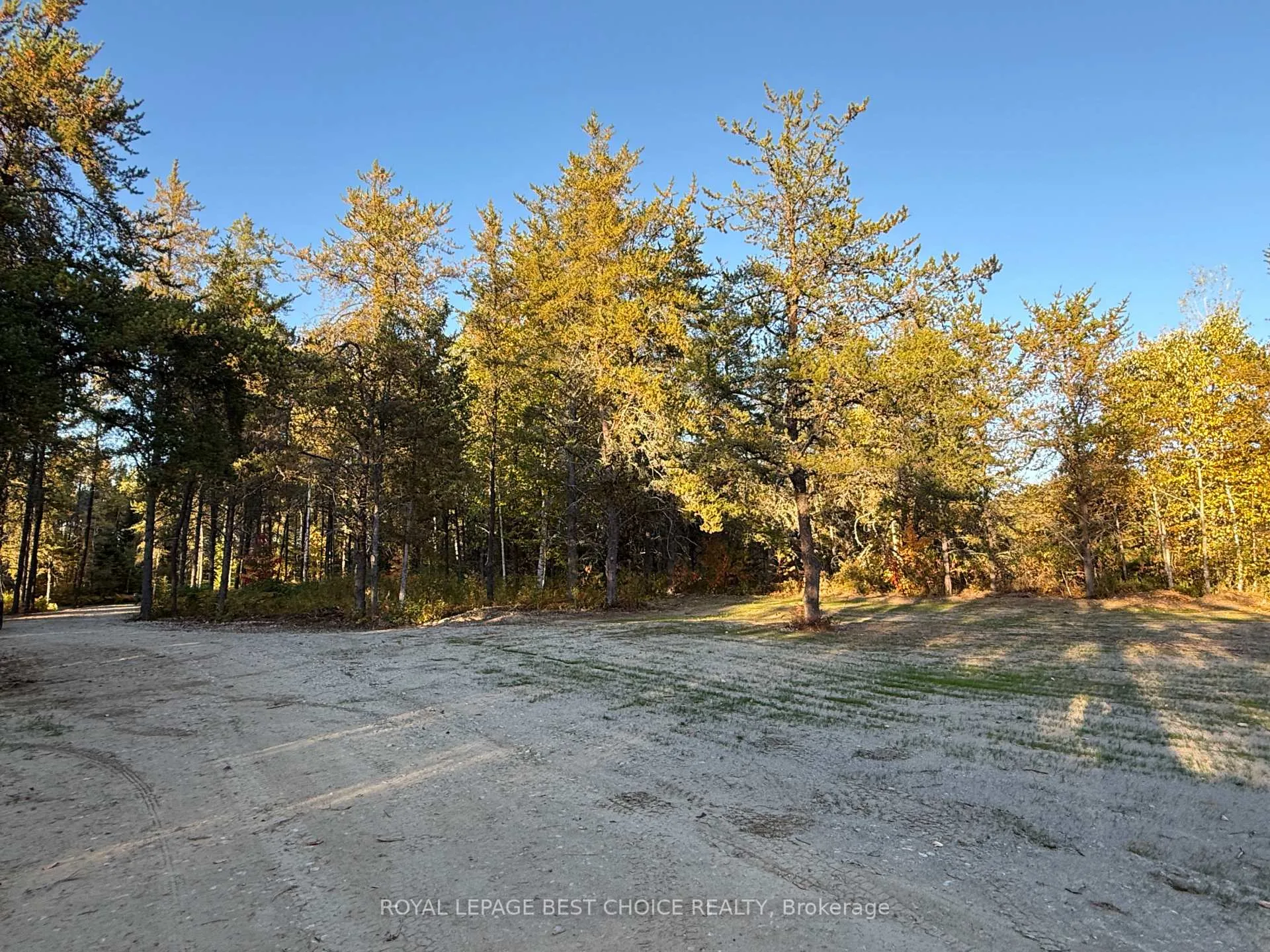 Photo 9 of 505540 Airport Road, Timiskaming, TIM - Outside - Rural — HOMEH