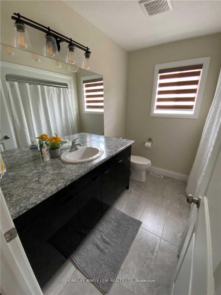 Photo 9 of 2 Armstrong Street, Strathroy-Caradoc, Mount Brydges — HOMEH