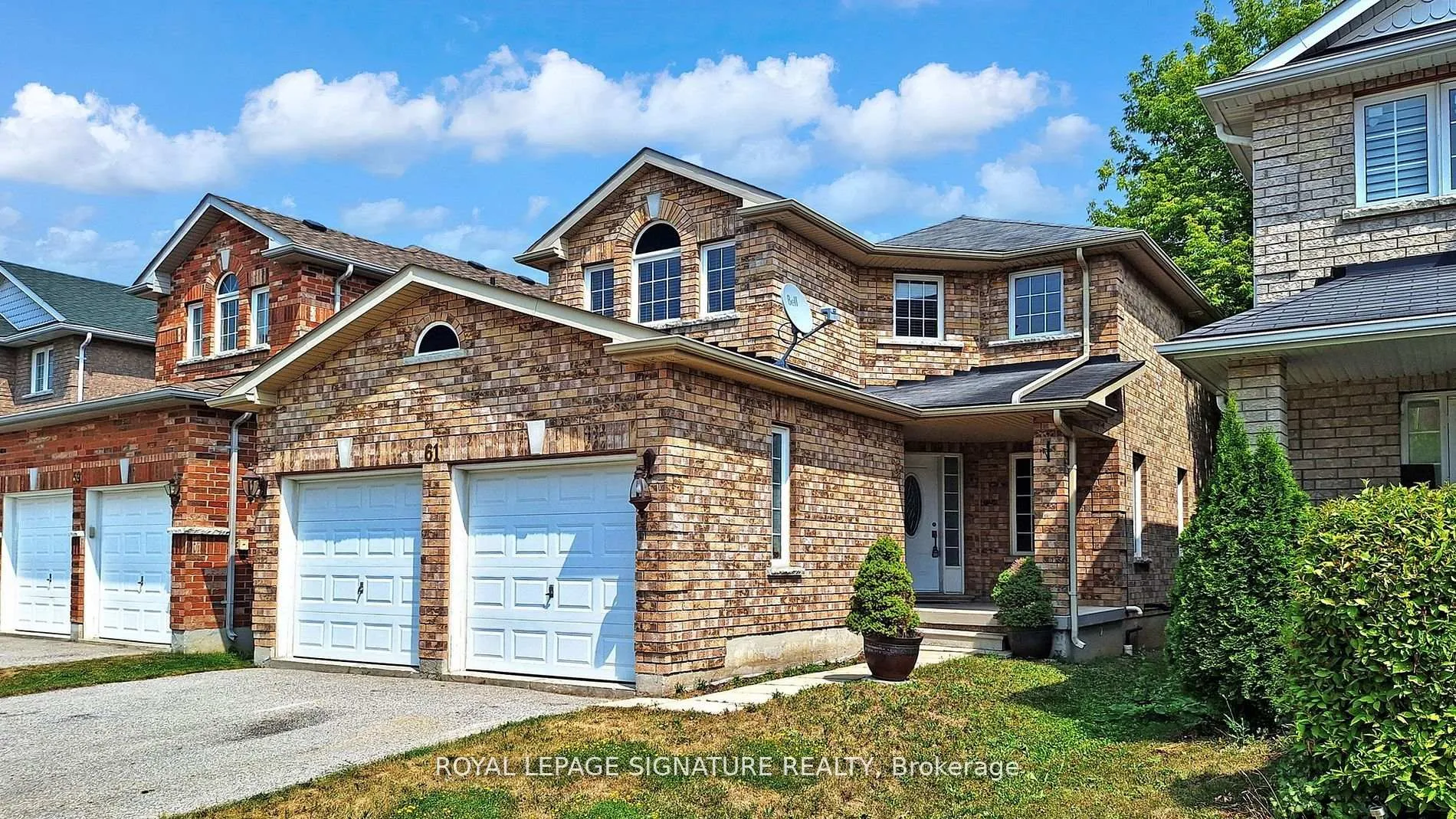 Photo 2 of 61 Buchanan Drive, New Tecumseth, Alliston — HOMEH
