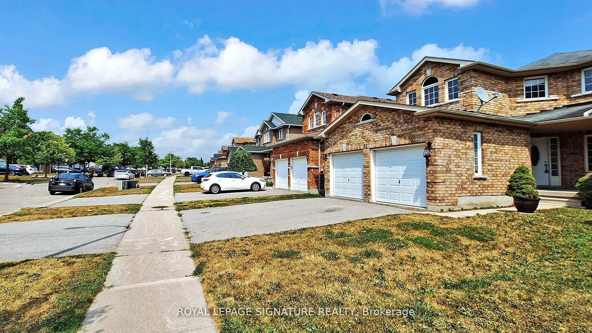 Photo 4 of 61 Buchanan Drive, New Tecumseth, Alliston — HOMEH