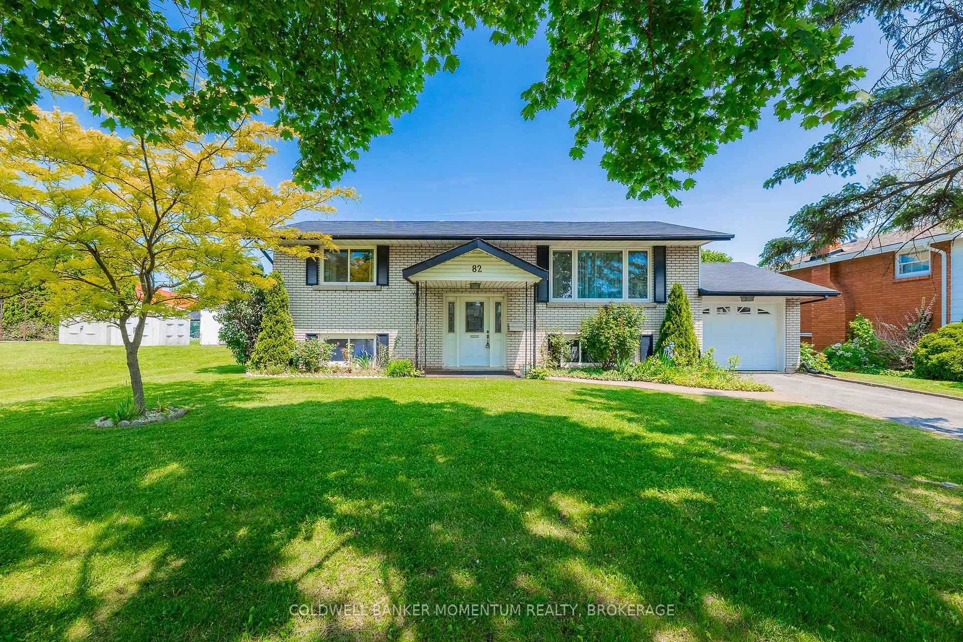 Photo 1 of 82 McDonald Avenue, Thorold, Thorold Downtown — HOMEH