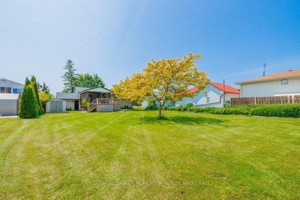 Photo 10 of 82 McDonald Avenue, Thorold, Thorold Downtown — HOMEH