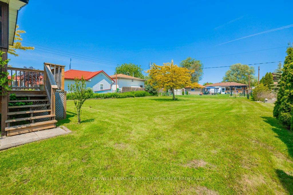 Photo 11 of 82 McDonald Avenue, Thorold, Thorold Downtown — HOMEH