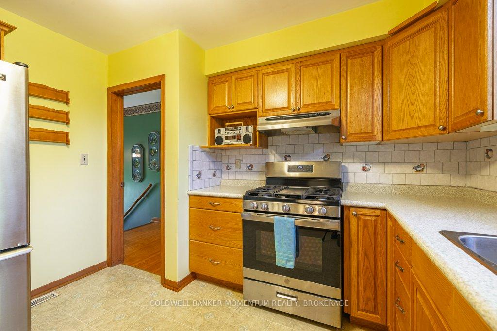 Photo 33 of 82 McDonald Avenue, Thorold, Thorold Downtown — HOMEH