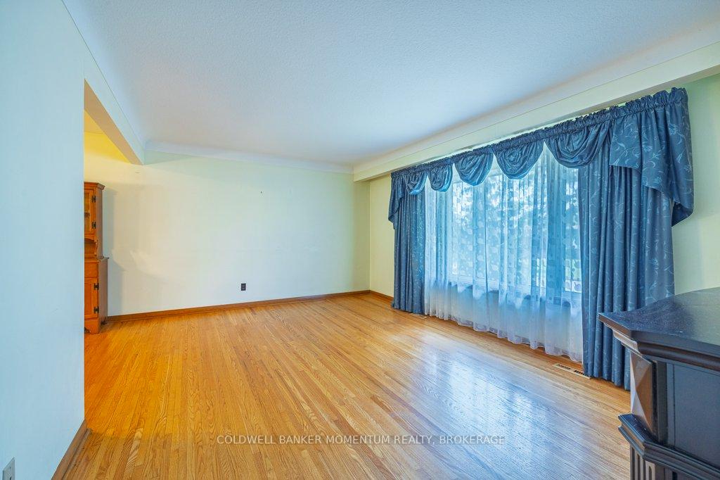 Photo 42 of 82 McDonald Avenue, Thorold, Thorold Downtown — HOMEH