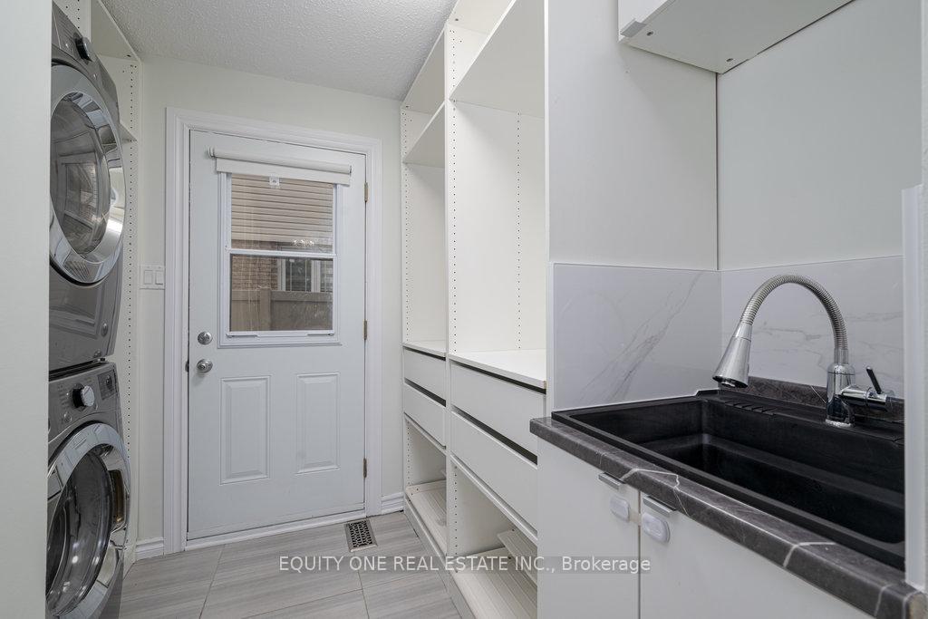 Photo 16 of 135 Medhurst Drive, Ottawa, Tanglewood — HOMEH