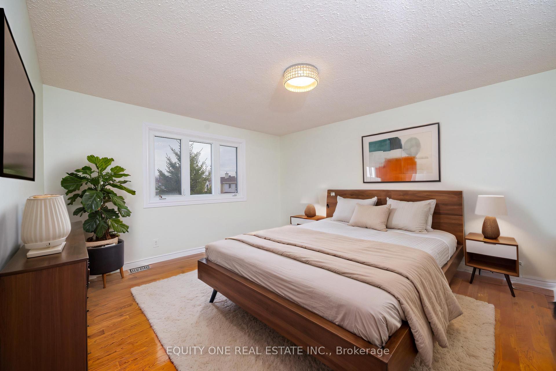 Photo 20 of 135 Medhurst Drive, Ottawa, Tanglewood — HOMEH