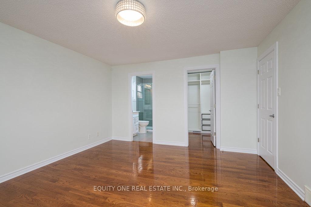 Photo 23 of 135 Medhurst Drive, Ottawa, Tanglewood — HOMEH