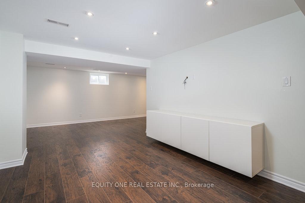 Photo 34 of 135 Medhurst Drive, Ottawa, Tanglewood — HOMEH