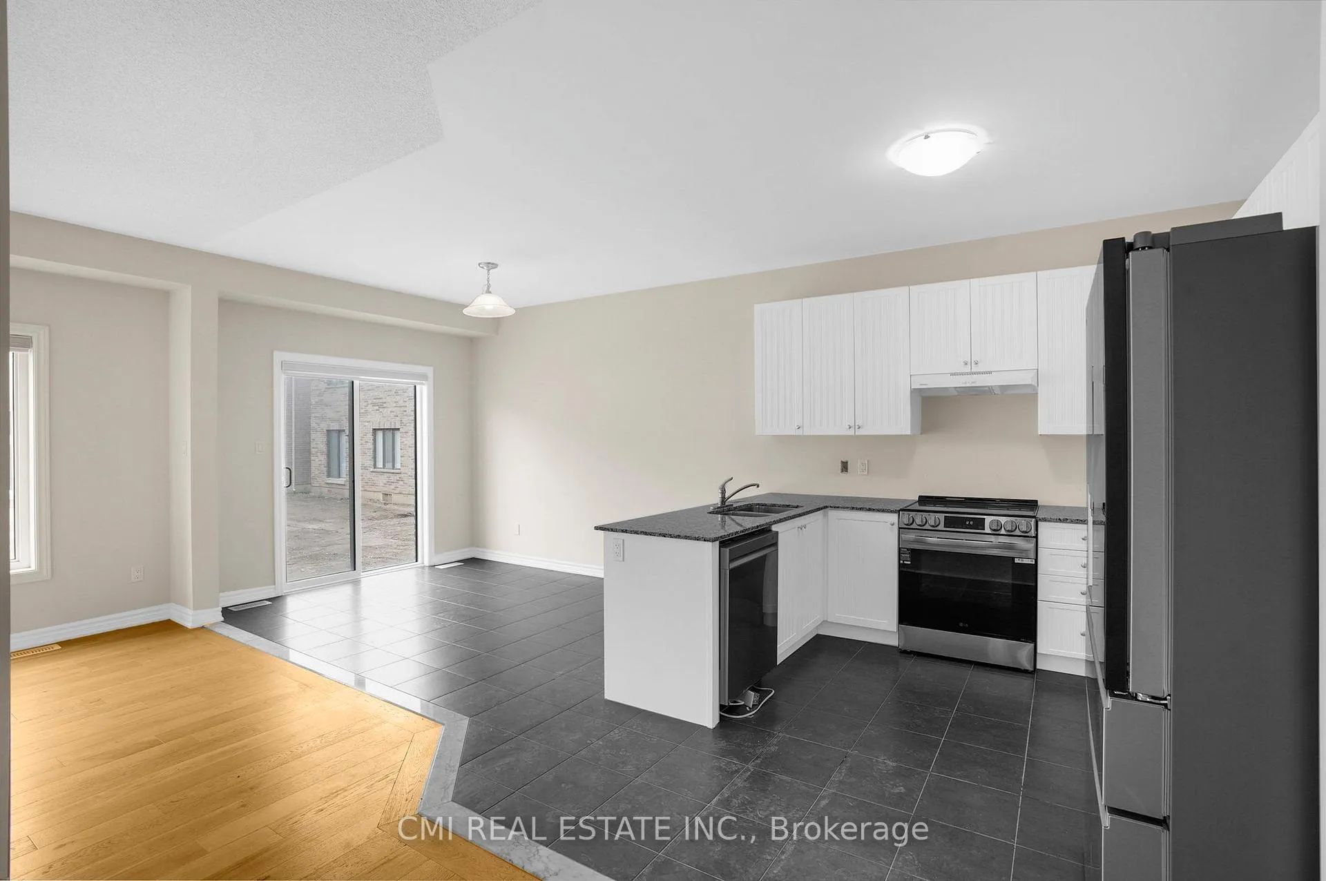 Photo 10 of 251 Palace Street, Thorold, Thorold Downtown — HOMEH