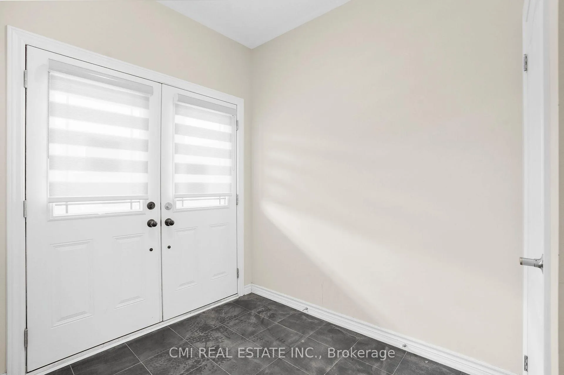Photo 19 of 251 Palace Street, Thorold, Thorold Downtown — HOMEH