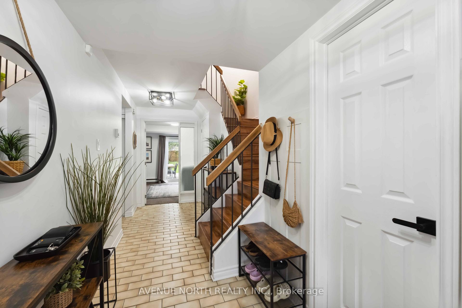 Photo 9 of 9 Kedgewick Court, Ottawa, Tanglewood — HOMEH