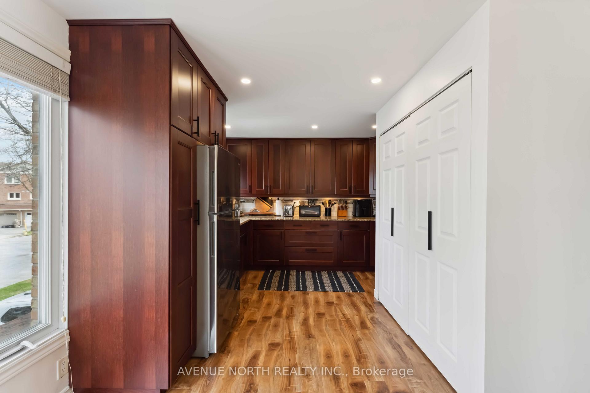 Photo 17 of 9 Kedgewick Court, Ottawa, Tanglewood — HOMEH