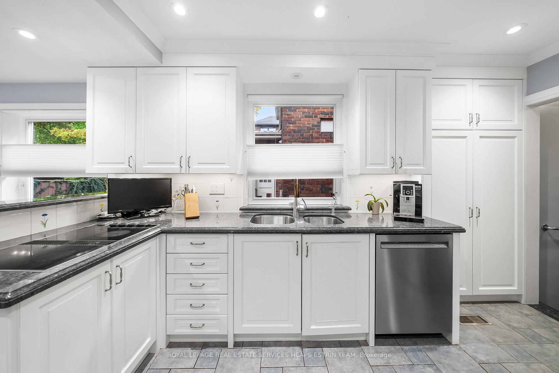 Photo 15 of 70 Bessborough Drive, Toronto, Leaside — HOMEH