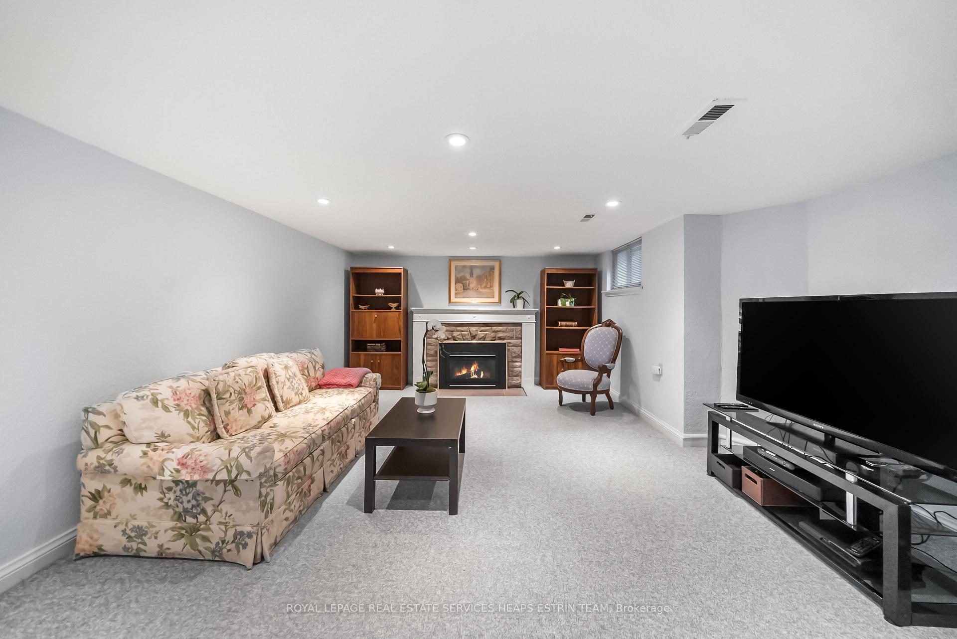 Photo 36 of 70 Bessborough Drive, Toronto, Leaside — HOMEH