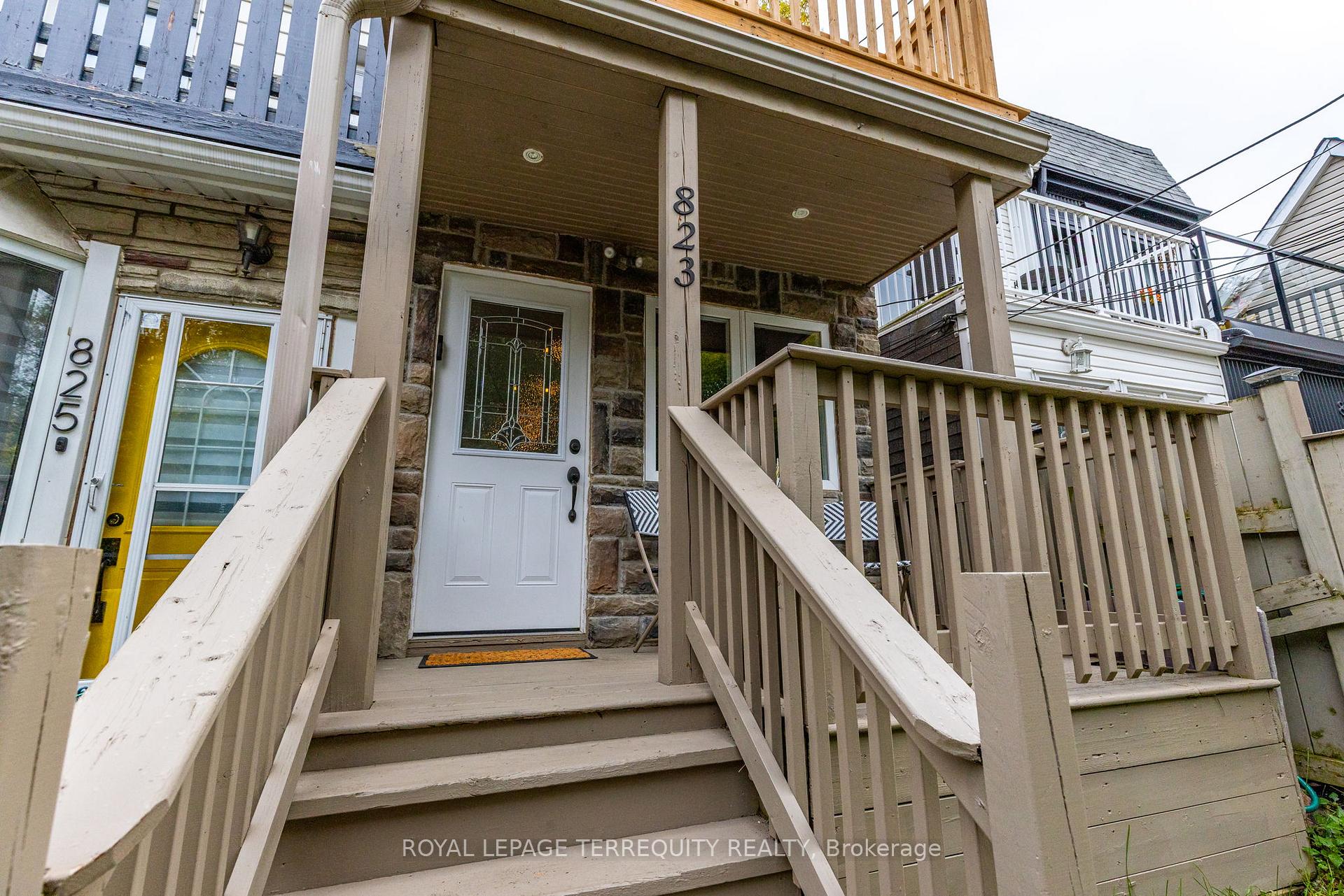 Front of 823 Craven Road