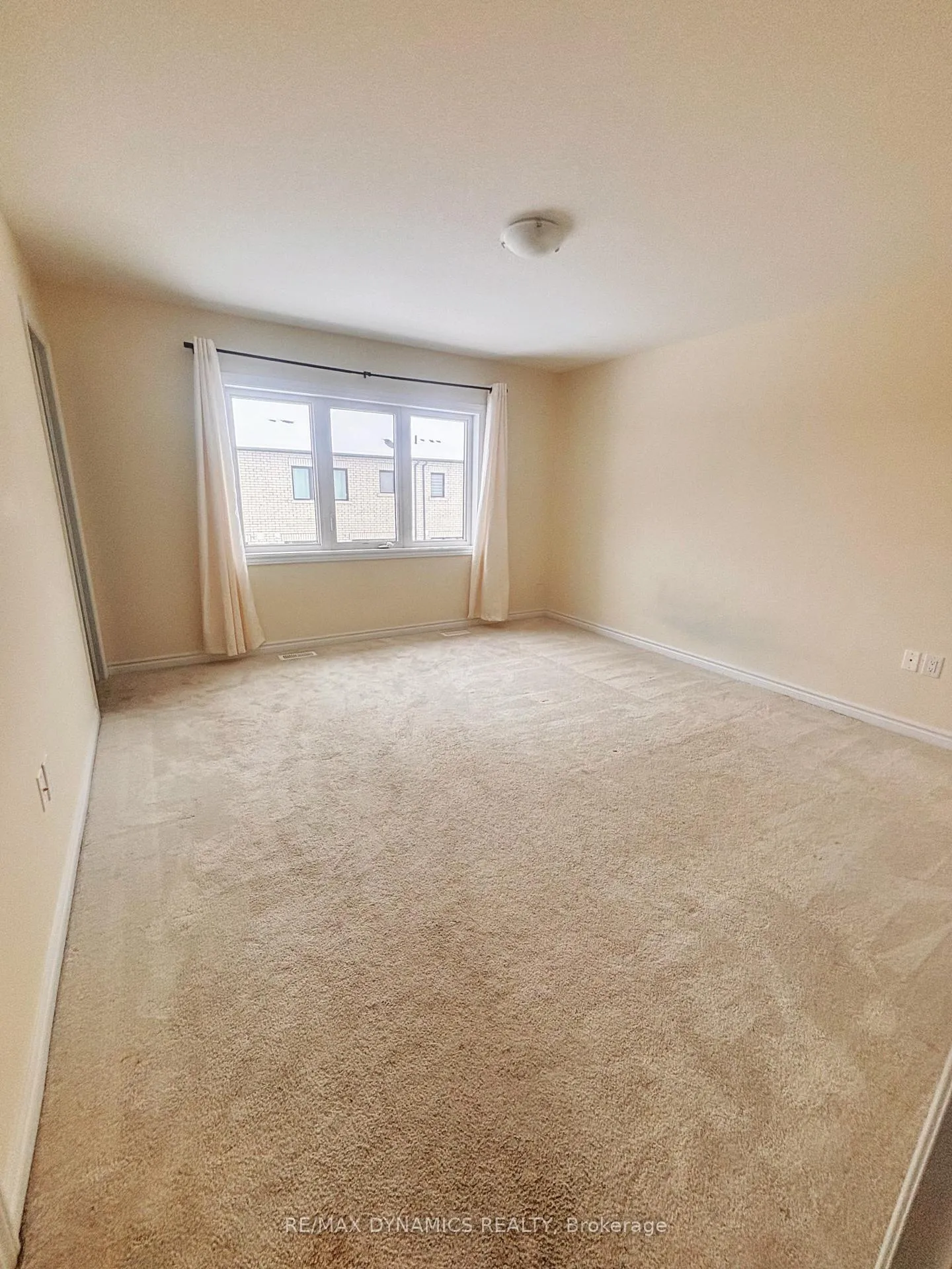 Photo 12 of 29 Sun Haven Lane, Thorold, Rolling Meadows — HOMEH