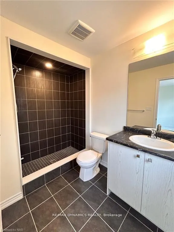 Photo 13 of 29 Sun Haven Lane, Thorold, Rolling Meadows — HOMEH