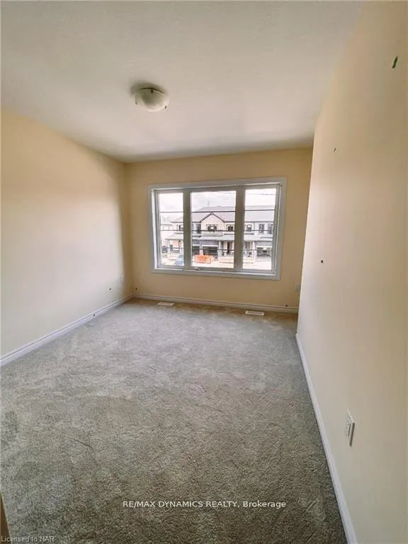 Photo 16 of 29 Sun Haven Lane, Thorold, Rolling Meadows — HOMEH