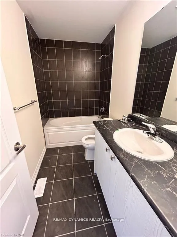 Photo 17 of 29 Sun Haven Lane, Thorold, Rolling Meadows — HOMEH