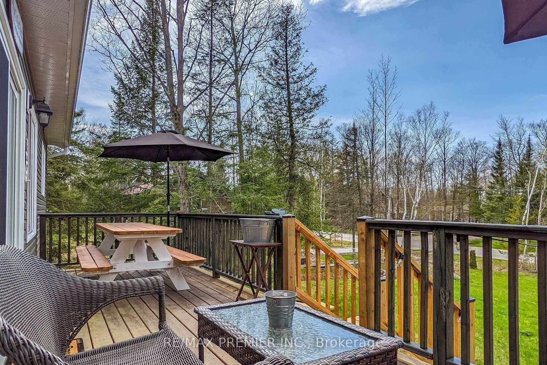 Photo 3 of 2288 Champlain Road, Tiny, Rural Tiny — HOMEH